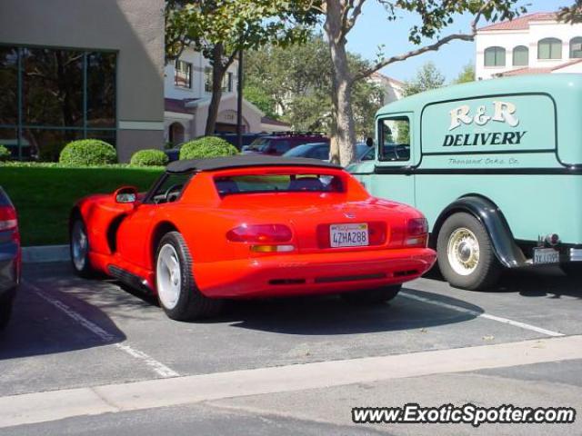Dodge Viper spotted in Thousand oaks, California