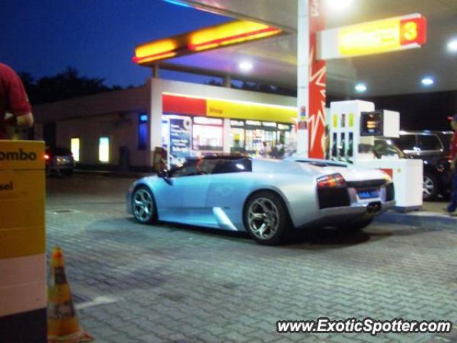 Lamborghini Murcielago spotted in Milano, Italy