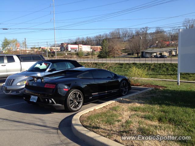 Lamborghini Gallardo spotted in Nashville, Tennessee