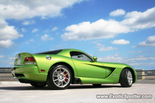 Dodge Viper spotted in St. Louis, Missouri