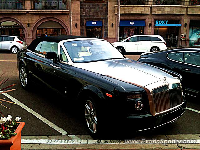 Rolls Royce Phantom spotted in La Jolla, California