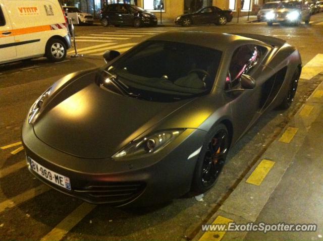 Mclaren MP4-12C spotted in Paris, France