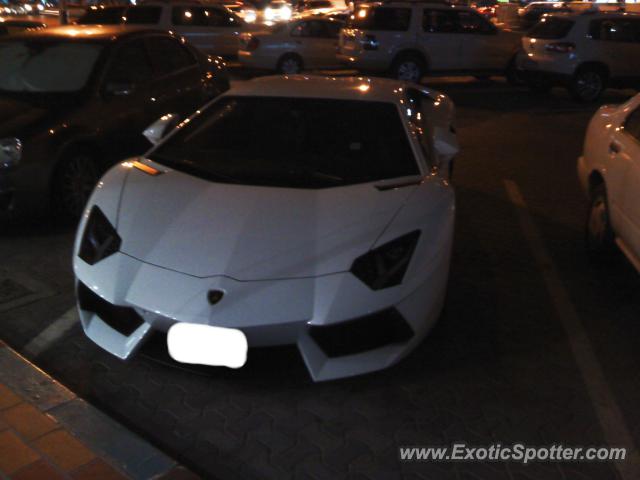 Lamborghini Aventador spotted in Abu Dhabi, United Arab Emirates