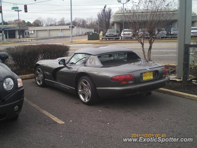 Dodge Viper spotted in Memphis, Tennessee