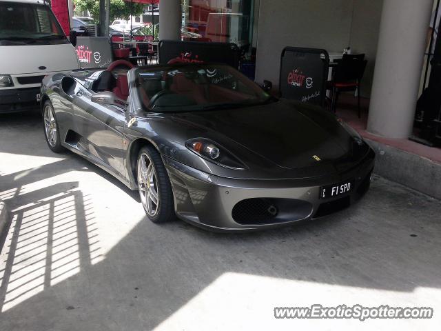 Ferrari F430 spotted in Brisbane, Australia