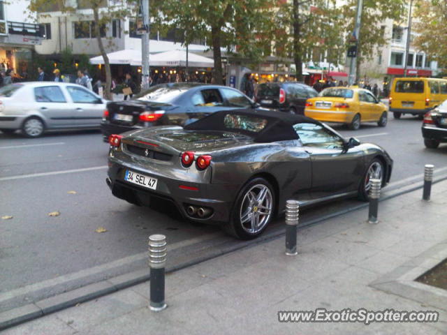 Ferrari F430 spotted in Istanbul, Turkey