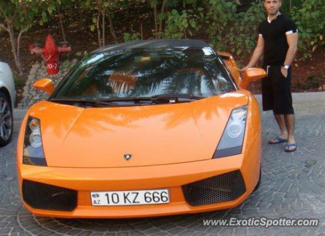 Lamborghini Gallardo spotted in Baku, Azerbaijan