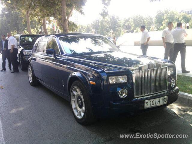 Rolls Royce Phantom spotted in Baku, Azerbaijan
