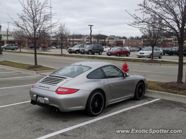 Porsche 911 spotted in Deer Park, Illinois