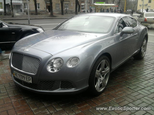 Bentley Continental spotted in Kiev, Ukraine