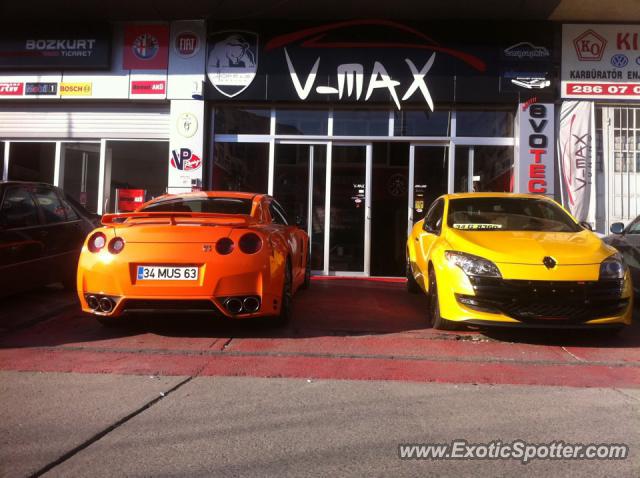 Nissan Skyline spotted in Istanbul, Turkey