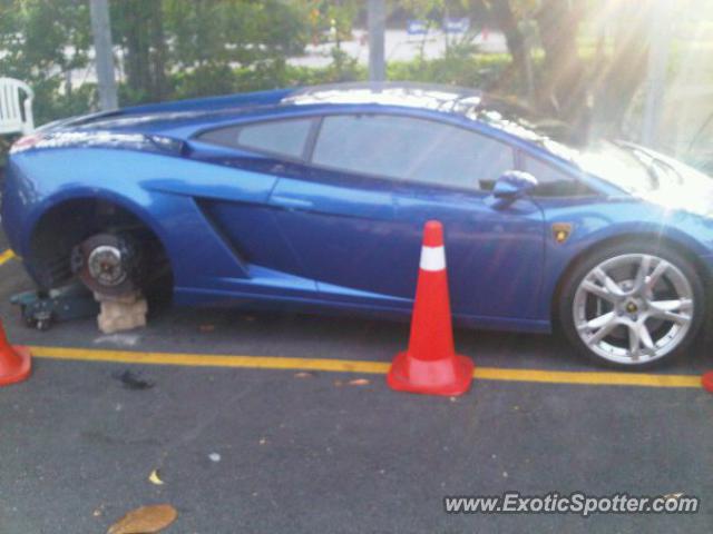 Lamborghini Gallardo spotted in Cyberjaya, Malaysia