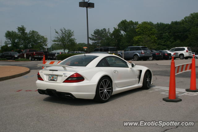 Mercedes SL 65 AMG spotted in St. Louis, Missouri