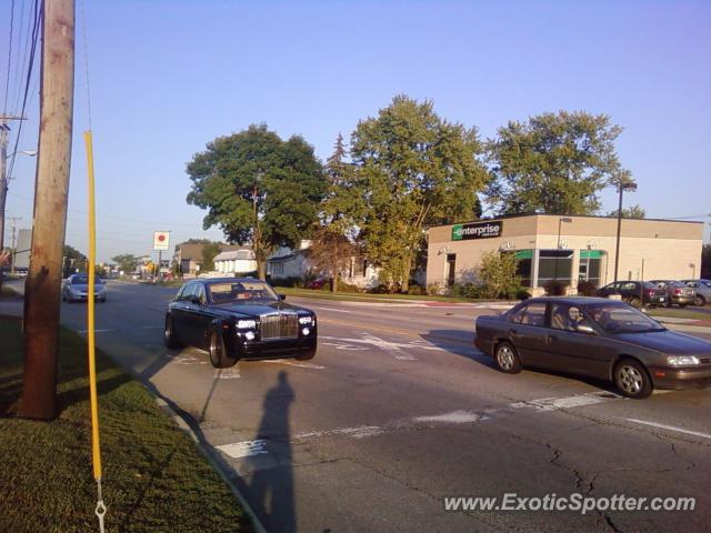 Rolls Royce Phantom spotted in St. Charles, Illinois