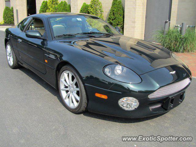 Aston Martin DB7 spotted in Chicago, Illinois