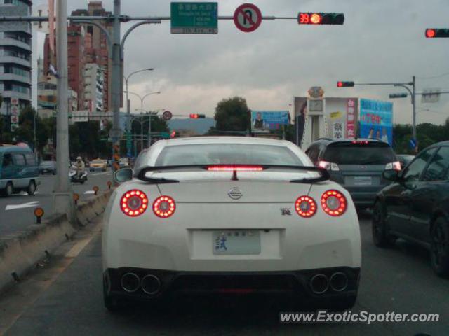 Nissan Skyline spotted in Taipei Taiwan