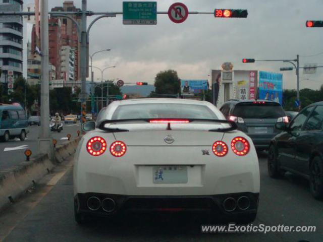 Nissan Skyline spotted in Taipei, Taiwan