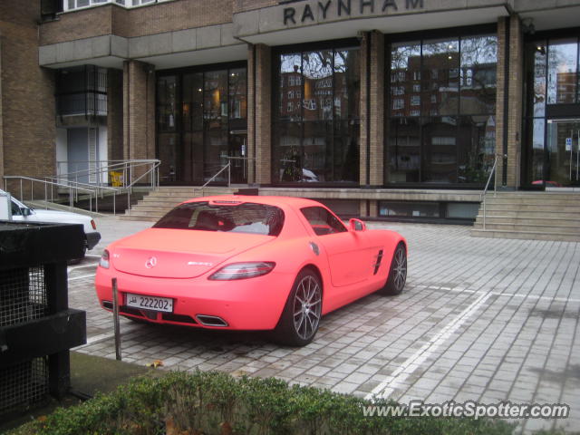 Pink Sls