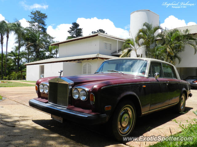 Rolls Royce Silver Shadow spotted in BRASÍLIA, Brazil