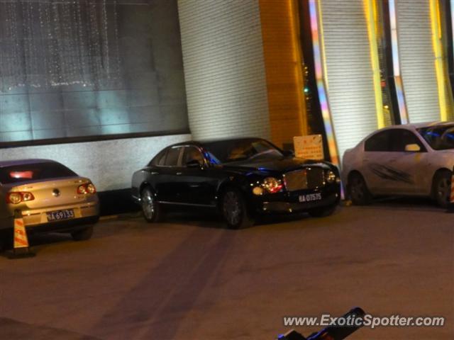 Bentley Mulsanne spotted in Nanning,Guangxi, China