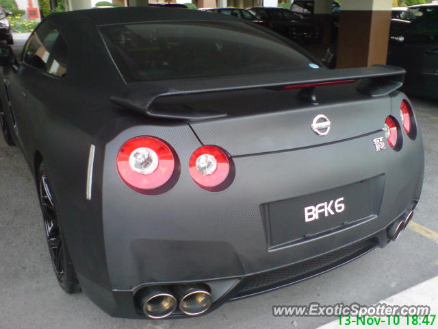 Nissan Skyline spotted in Petaling Jaya, Malaysia