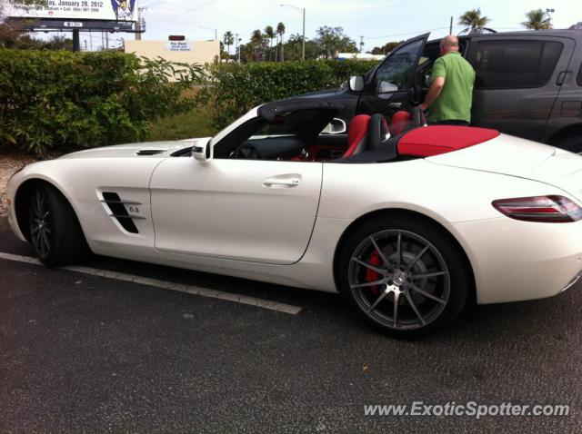 Mercedes SLS AMG spotted in Hollywood, Florida