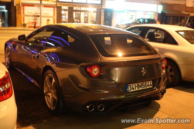 Ferrari FF spotted in Istanbul, Turkey
