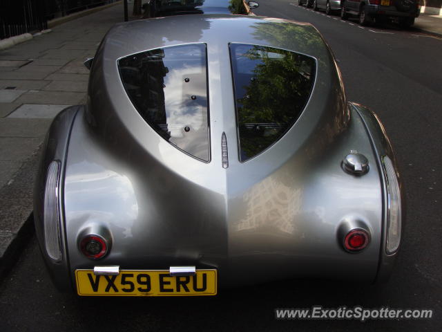 Morgan Aero 8 spotted in London, United Kingdom