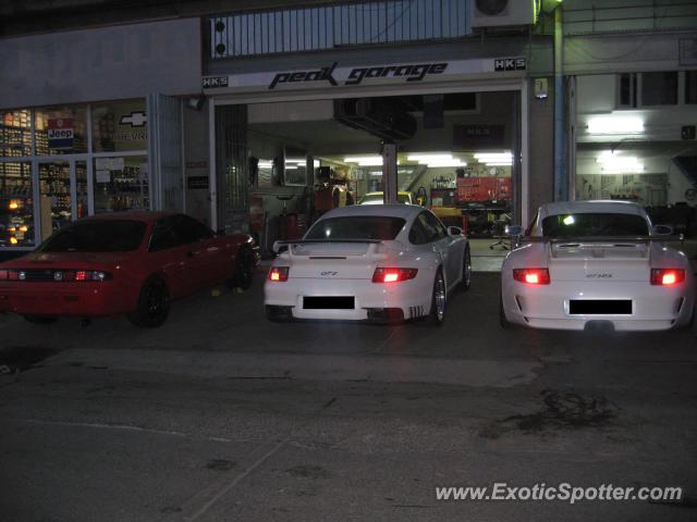 Porsche 911 GT2 spotted in Istanbul, Turkey