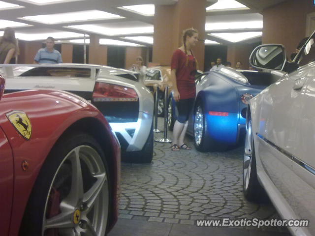 Bugatti Veyron spotted in Dubai, United Arab Emirates