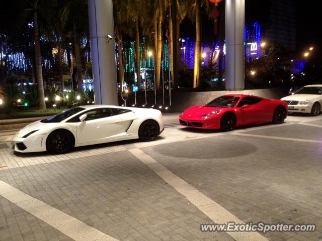 Ferrari 458 Italia spotted in Kuala Lumpur, Malaysia