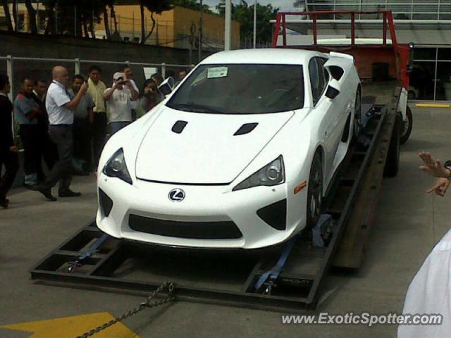Lexus LFA spotted in Guatemala City, Guatemala