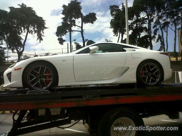Lexus LFA spotted in Guatemala City, Guatemala