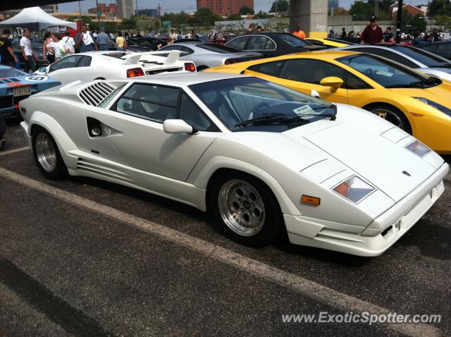 Lamborghini Countach spotted in Baltimore, Maryland