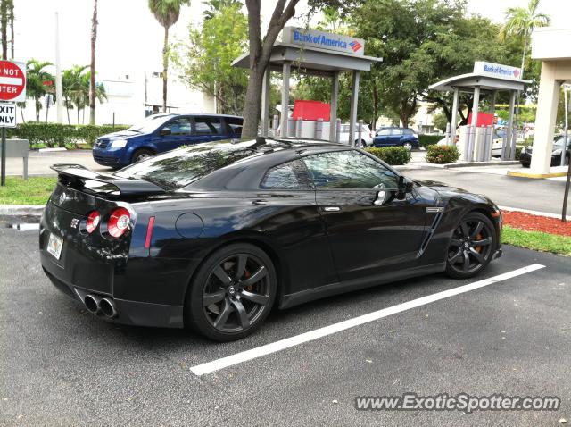 Nissan Skyline spotted in Ft. Lauderdale, Florida
