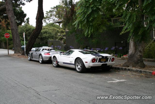 Porsche Carrera GT spotted in Carmel, California