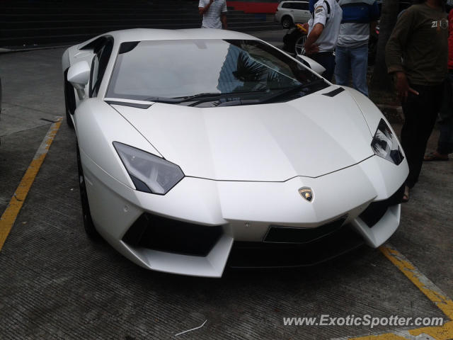 Lamborghini Aventador spotted in Jakarta, Indonesia
