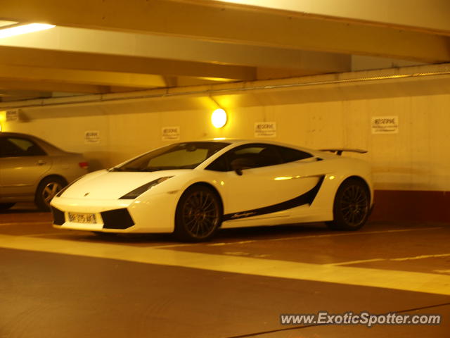 Lamborghini Gallardo spotted in Paris, France