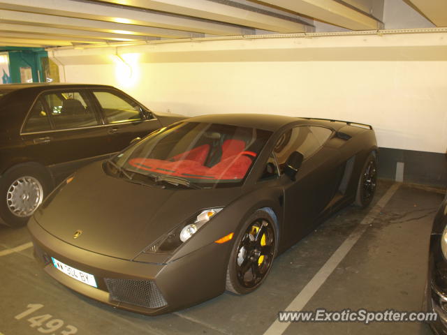 Lamborghini Gallardo spotted in Paris, France