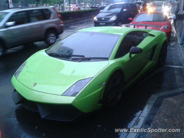 Lamborghini Gallardo spotted in Jakarta, Indonesia