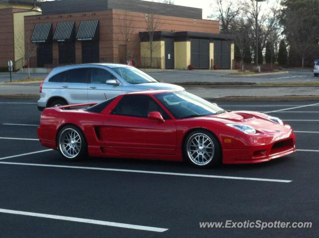 Acura NSX spotted in St. Louis, Missouri