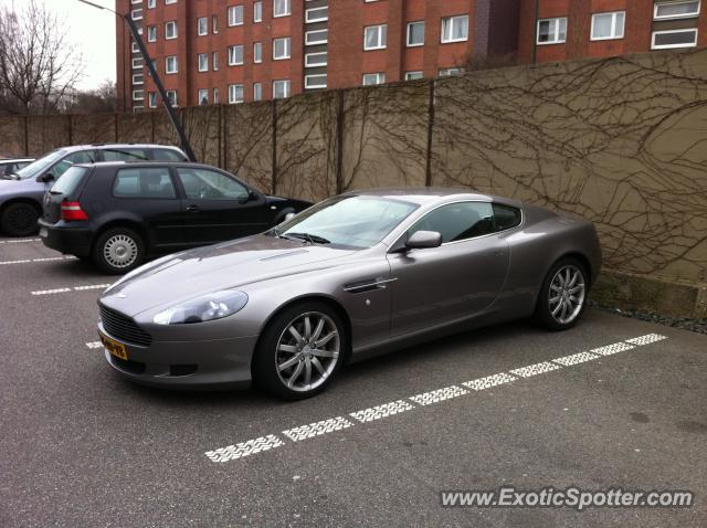 Aston Martin Vantage spotted in Düsseldorf, Germany