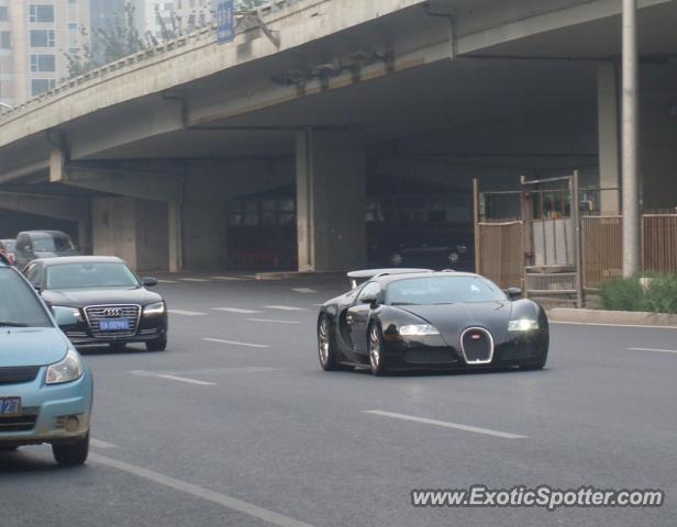 Bugatti Veyron spotted in Beijing, China