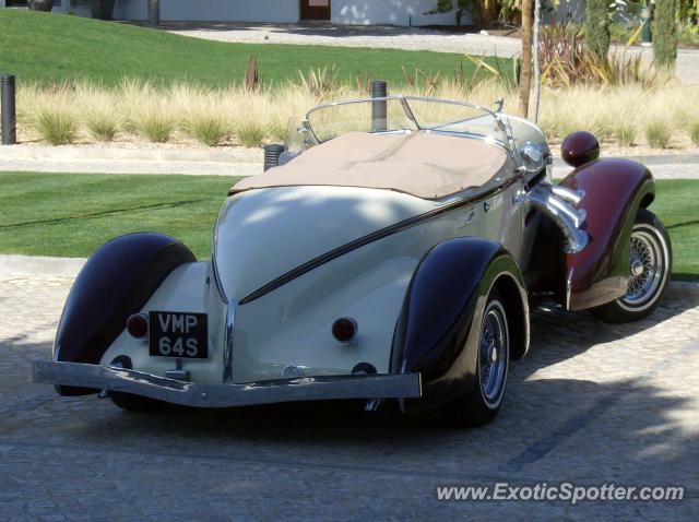 Other Vintage spotted in Almancil, Portugal