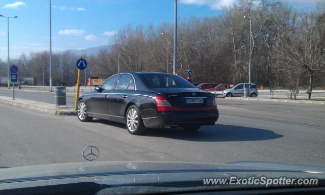 Mercedes Maybach spotted in PROMAXWNAS, Greece