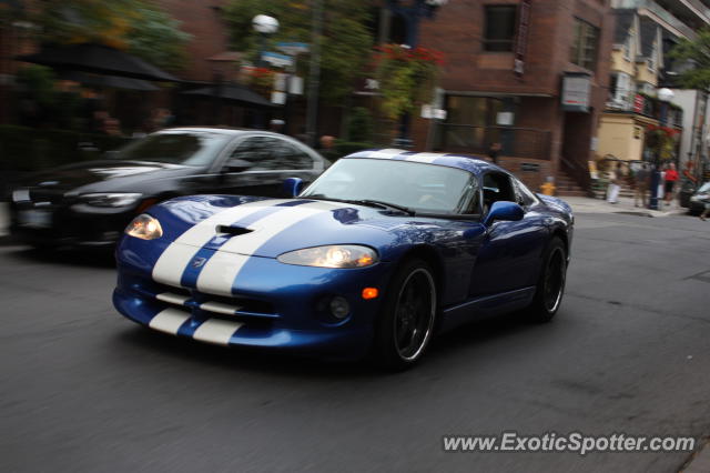 Dodge Viper spotted in Toronto, Canada