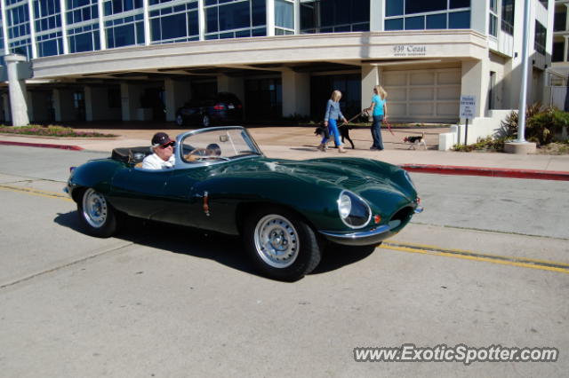 Jaguar E-Type spotted in La Jolla, California