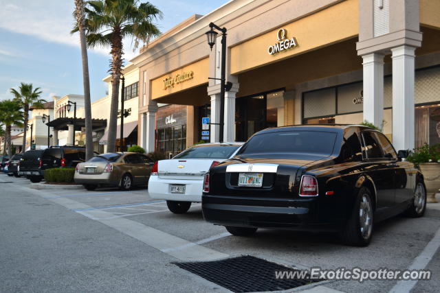 Rolls Royce Phantom spotted in Jacksonville , Florida on 04/04/2012