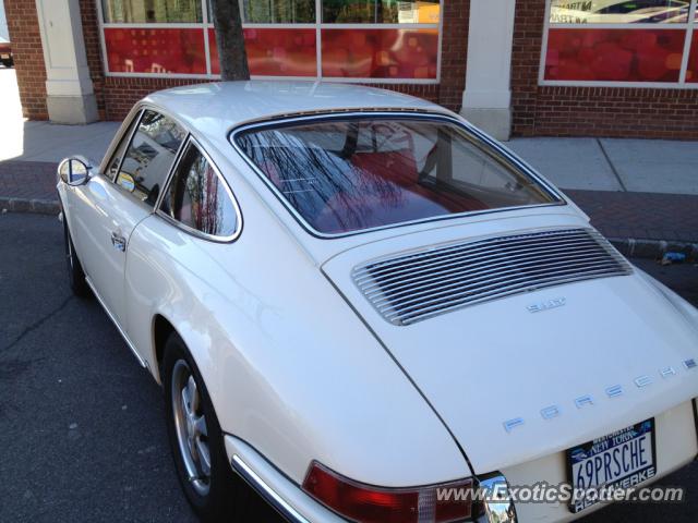 Porsche 911 Turbo spotted in Leonia, New Jersey