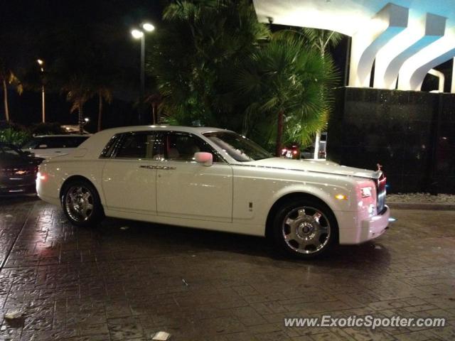 Rolls Royce Phantom spotted in Maimi, Florida